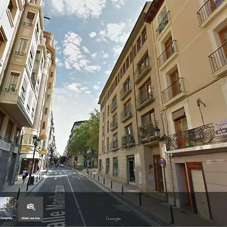 Oupen De Dor El Pilar - Manifestacion Apartment Zaragoza