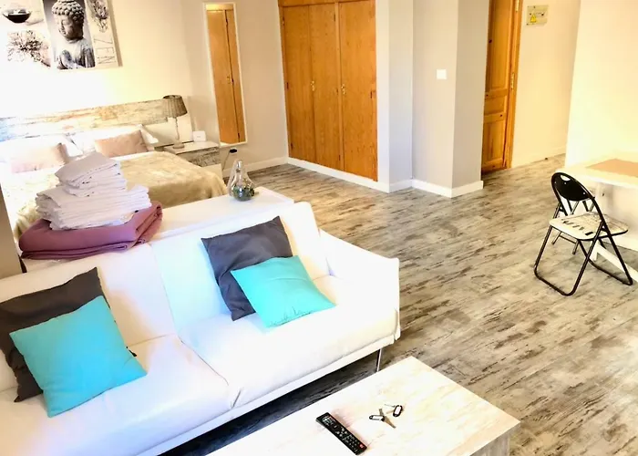 Oupen De Dor El Pilar - Manifestacion Apartamento Saragoça